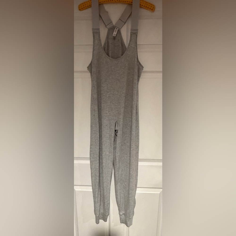 alo Gray yoga jumpsuit M